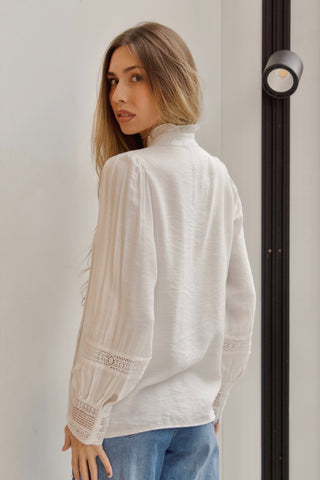 CAMISA BLANCA PUNTILLA