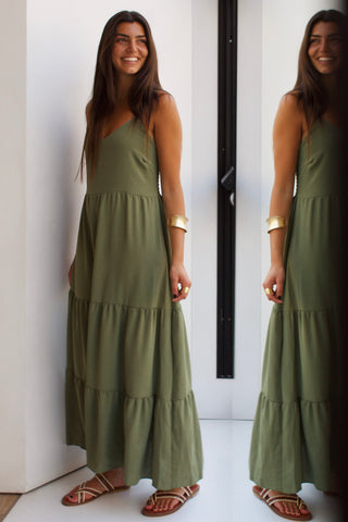 VESTIDO VERDE VOLANTES