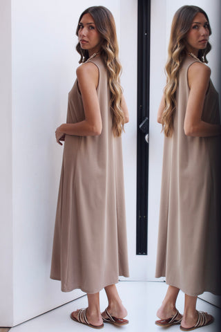 VESTIDO FLUIDO NUDE