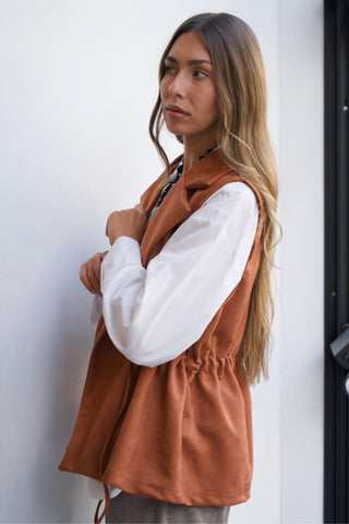 0857 20 CHALECO ANTELINA LAZO