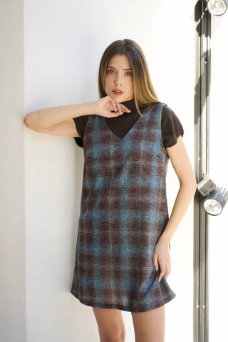 VESTIDO CORTO SIN MANGAS ESTAMPADO DE CUADROS
