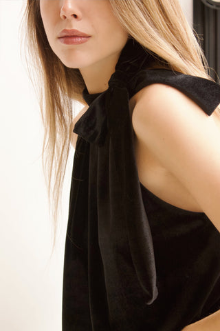 TOP HALTER TERCIOPELO