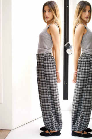 PANTALÓN BOMBACHO DE CUADROS