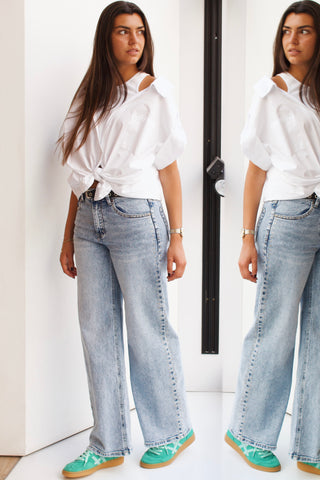 JEANS COSTURA TACHUELAS