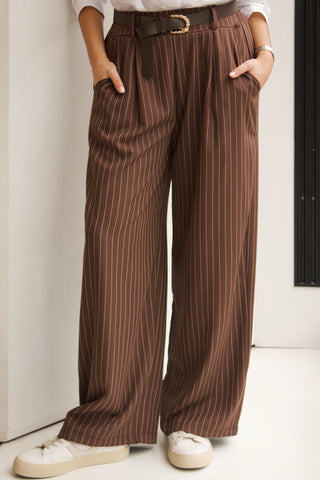 PANTALÓN RAYA DIPLOMÁTICA CHOCOLATE