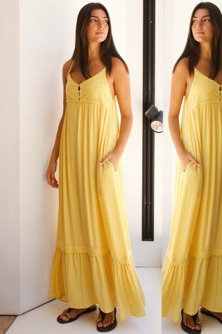 VESTIDO AMARILLO