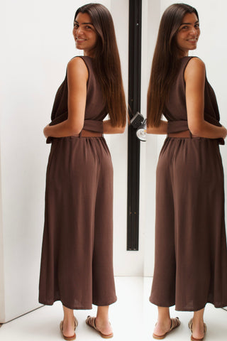 PANTALÓN CULOTTE CHOCOLATE CON CINTURÓN