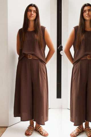 PANTALÓN CULOTTE CHOCOLATE CON CINTURÓN