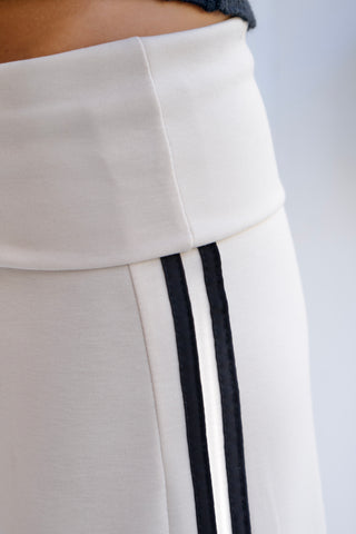 JOGGER WIDE LEG SIDE STRIPE