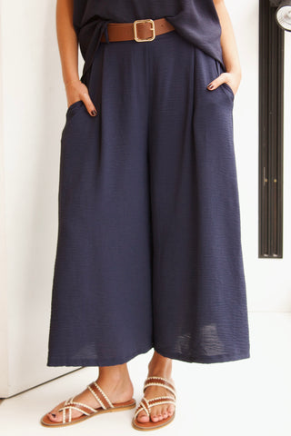 PANTALÓN CULOTTE CON CINTURÓN
