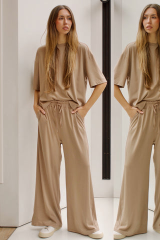 PANTALÓN COMFY CAMEL