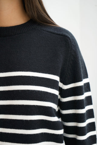 JERSEY NAVY FONDO NEGRO