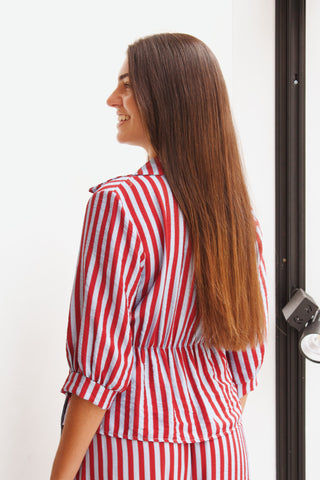 BLUSA DE RAYAS NUDO