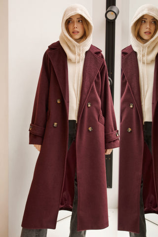 ABRIGO COLOR VINO
