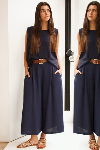 PANTALÓN CULOTTE CON CINTURÓN
