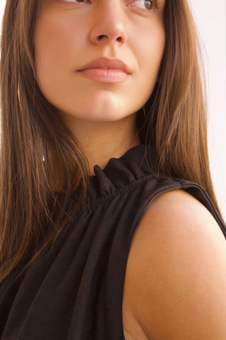 TOP HALTER NEGRO