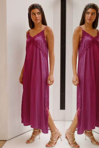 VESTIDO LENCERO