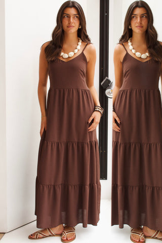 VESTIDO CHOCOLATE VOLANTES