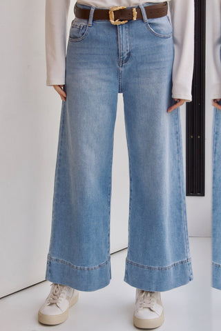 JEANS RECTOS BAJO CON COSTURA