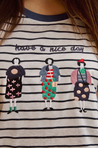 CAMISETA NAVY BORDADA