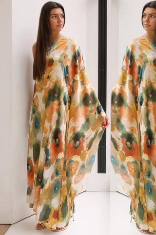 VESTIDO ASIMÉTRICO MANGA CAPA