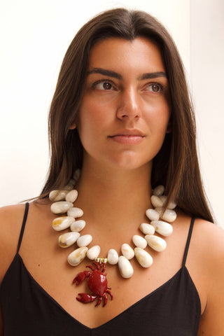 COLLAR