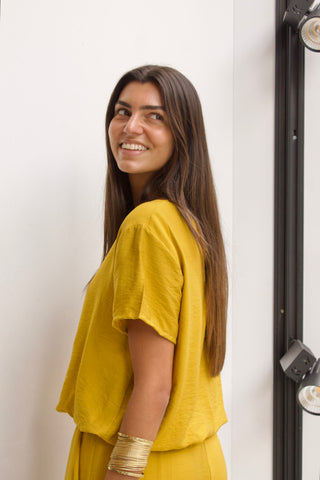 BLUSA MOSTAZA