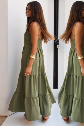 VESTIDO VERDE VOLANTES