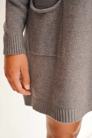 VESTIDO DE PUNTO GRIS