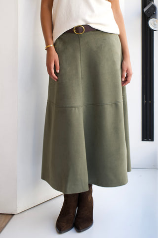FALDA MIDI DE ANTELINA COLOR VERDE