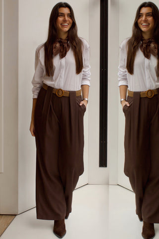 PANTALÓN CHOCOLATE CON CINTURÓN