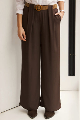 PANTALÓN CHOCOLATE CON CINTURÓN