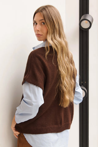 CHALECO DE PUNTO CHOCOLATE