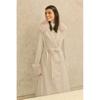 ABRIGO PELO EXTRAÍBLE