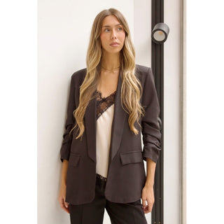 BLAZER NEGRA FRUNCE MANGA