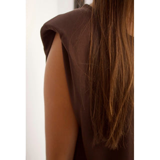 CAMISETA HOMBRERAS EXTRA LARGE ABERTURAS LATERALES