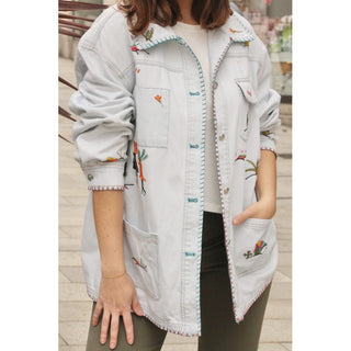 CAZADORA DENIM BORDADOS N DE NUBE