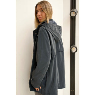 CHUBASQUERO AZUL MARINO