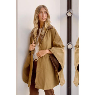 GABARDINA OLIVA ESTILO CAPA