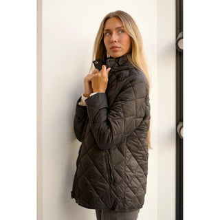 HUSKY NEGRO CAPUCHA DESMONTABLE