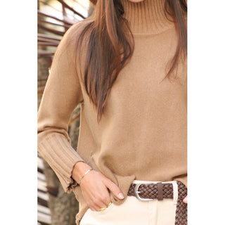 JERSEY OCRE CUELLO CISNE