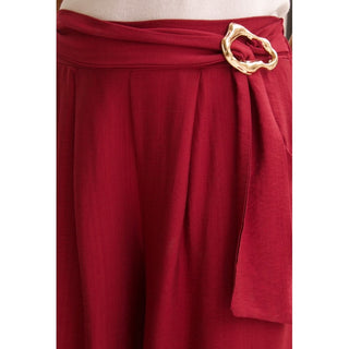 PANTALÓN BURDEOS CINTO HEBILLA