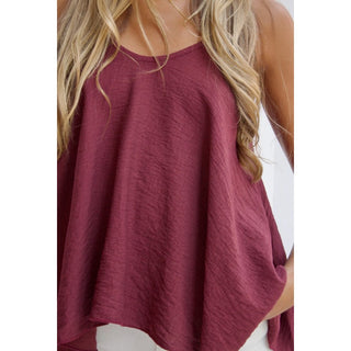 TOP TIRANTES VUELO COLOR VINO